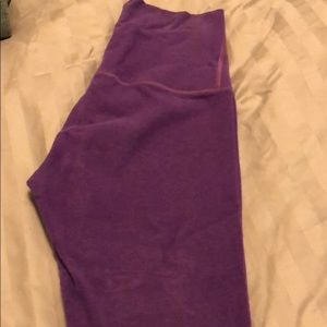 High-waisted Lululemon wonder under pant